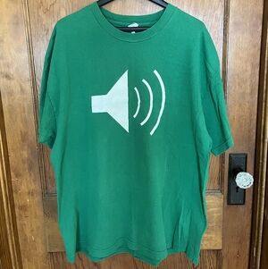 Men XL Apple Volume Logo T